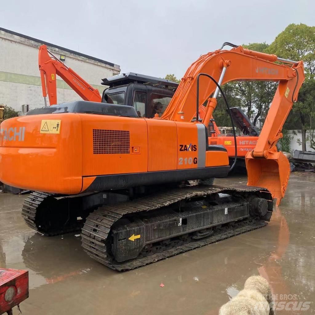Hitachi ZX 210 Pásové rýpadlá
