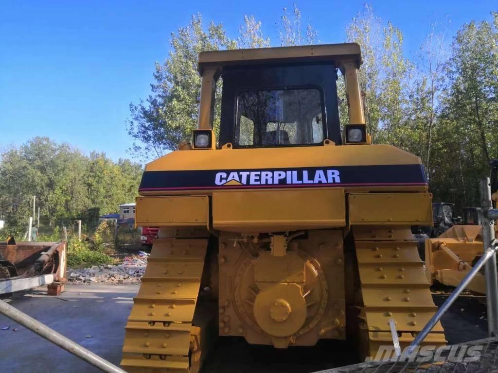 CAT D7H Pásové dozéry