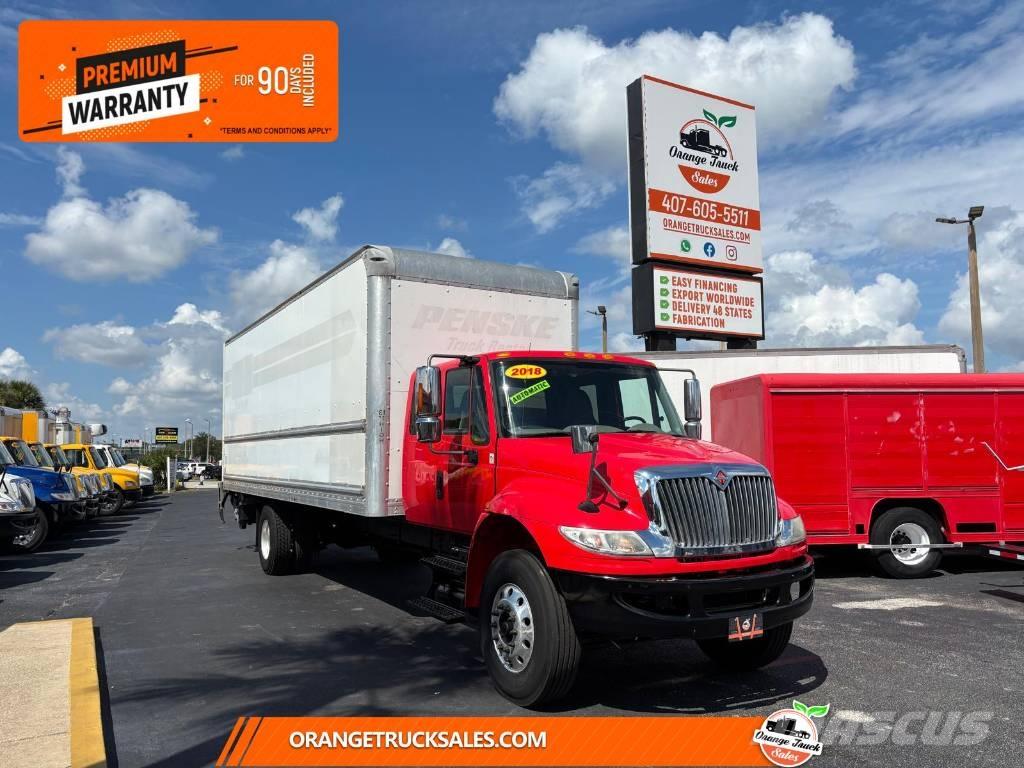 International 4300 Skriňová nadstavba