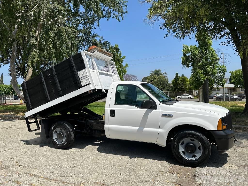 Ford F 250 Sklápače