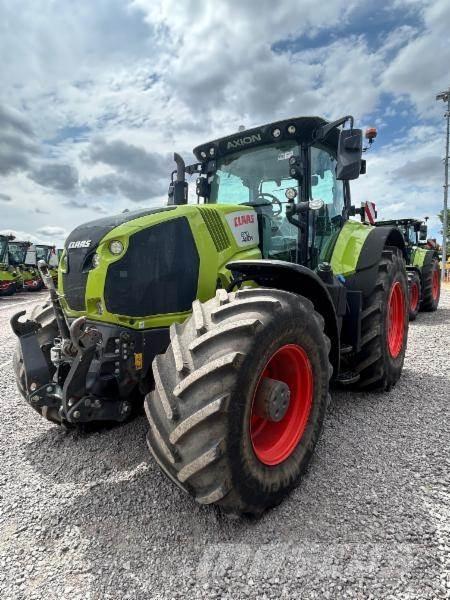 CLAAS AXION 870 Traktory