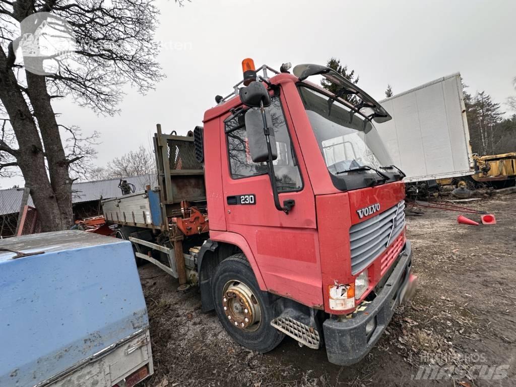 Volvo FL7 Autožeriavy, hydraulické ruky