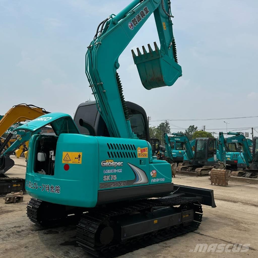 Kobelco 75 Pásové rýpadlá