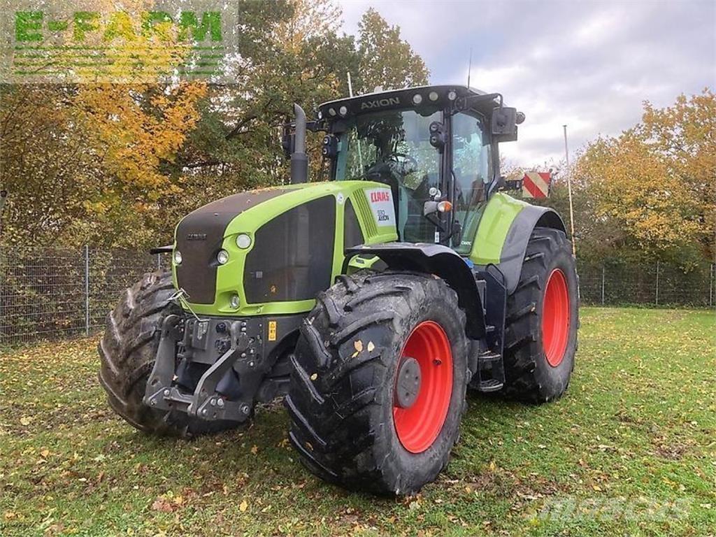 CLAAS axion 930 Traktory