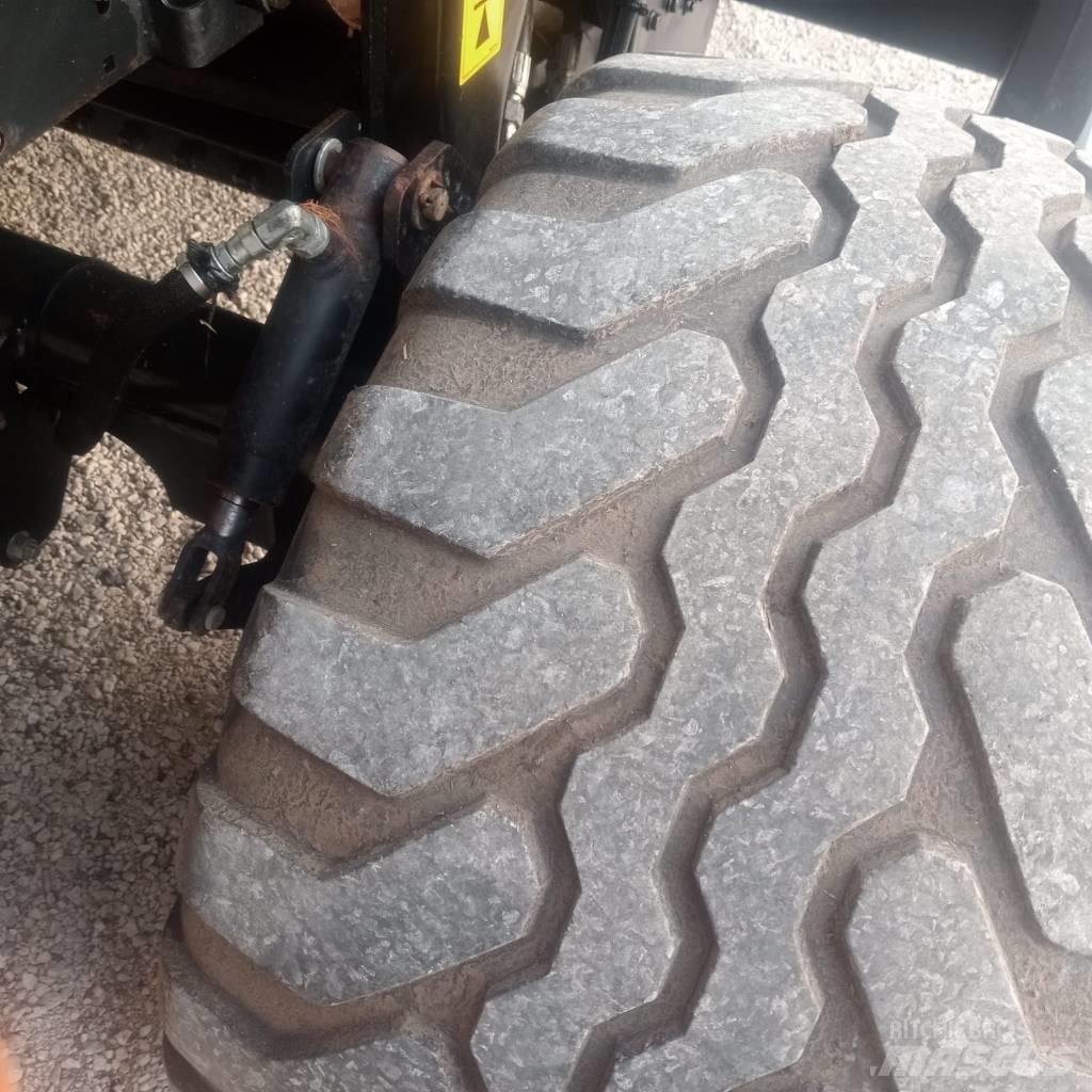 New Holland BR 7070 Lisy na okrúhle balíky