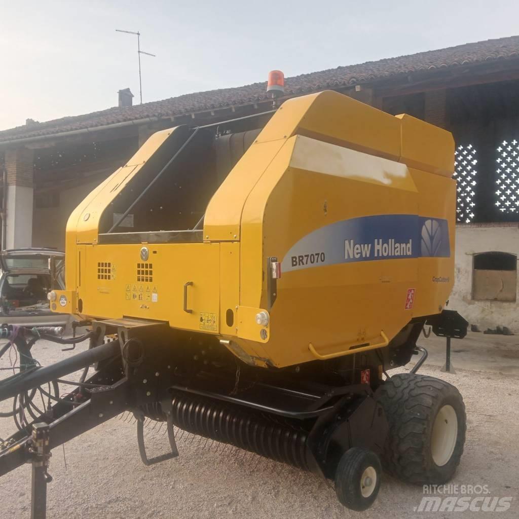 New Holland BR 7070 Lisy na okrúhle balíky