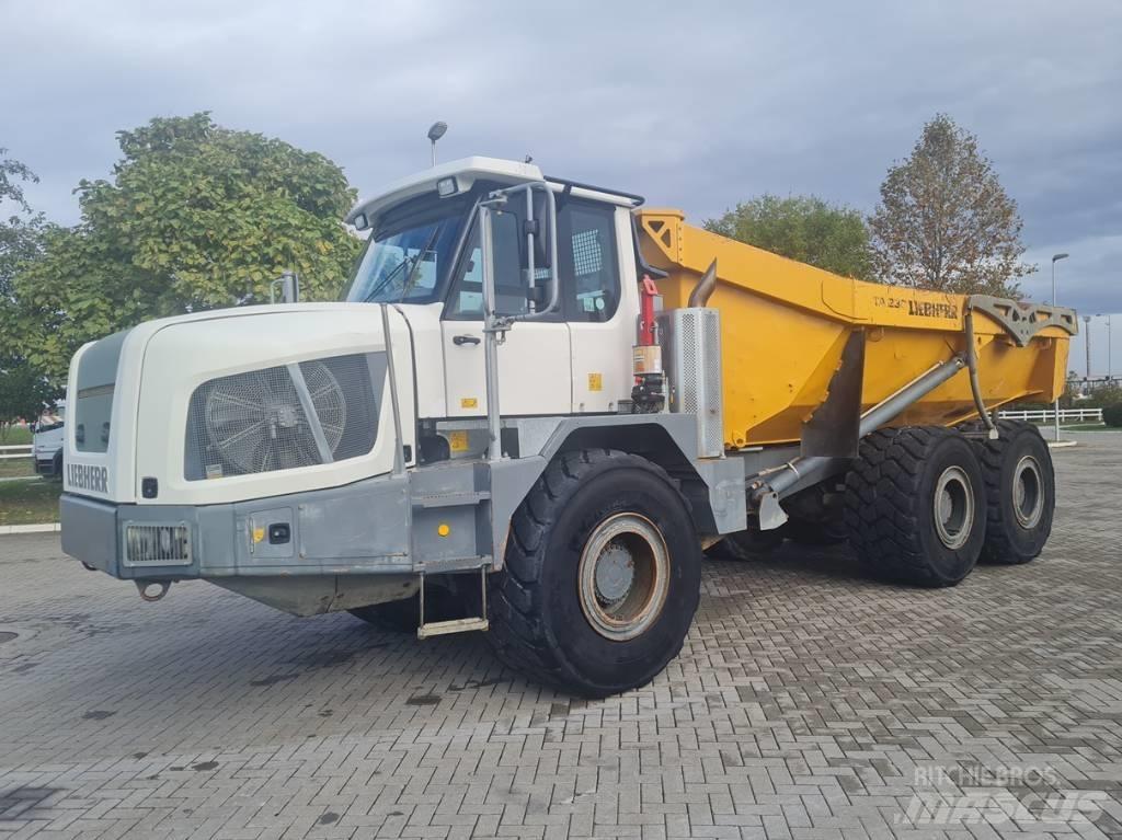 Liebherr TA 230 Kĺbové nákladné autá