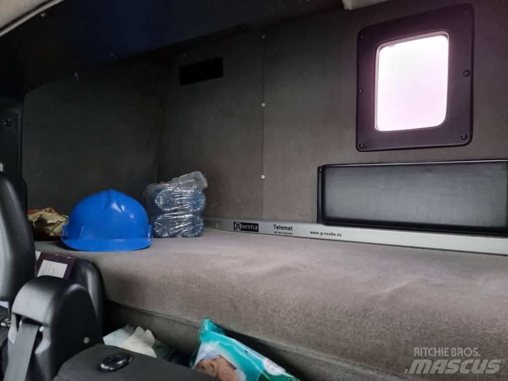 Iveco Daily 50 C 15 Valník s navijakom