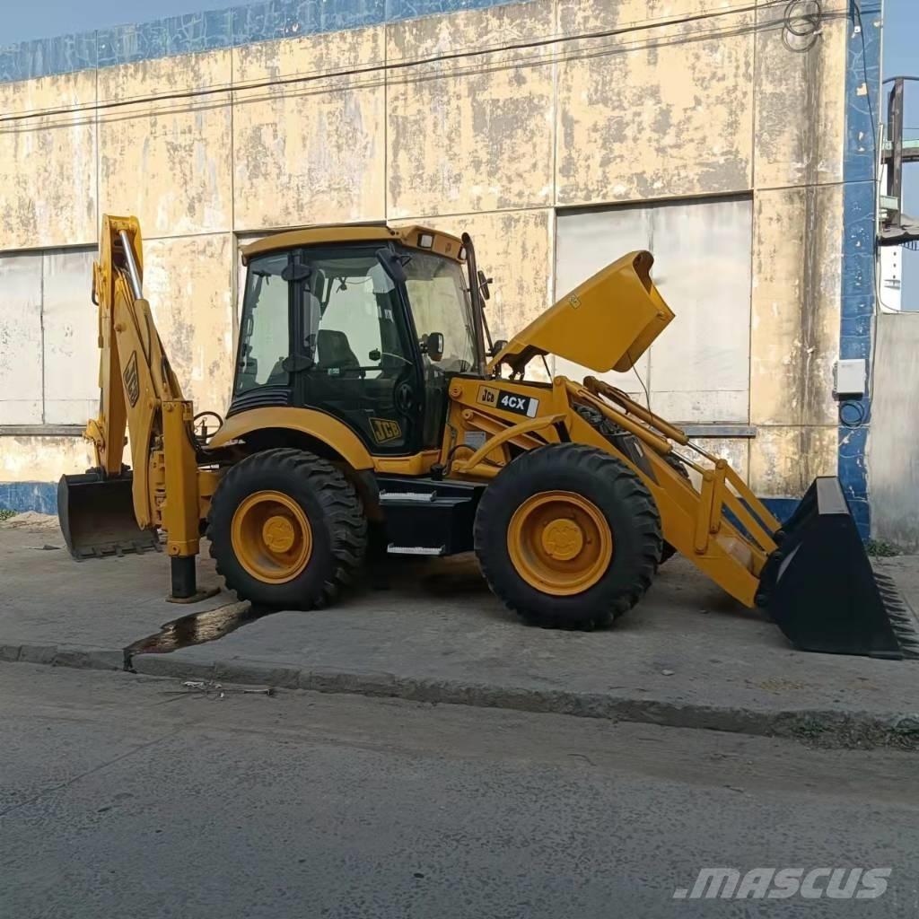 JCB 4CX Rýpadlo-nakladače