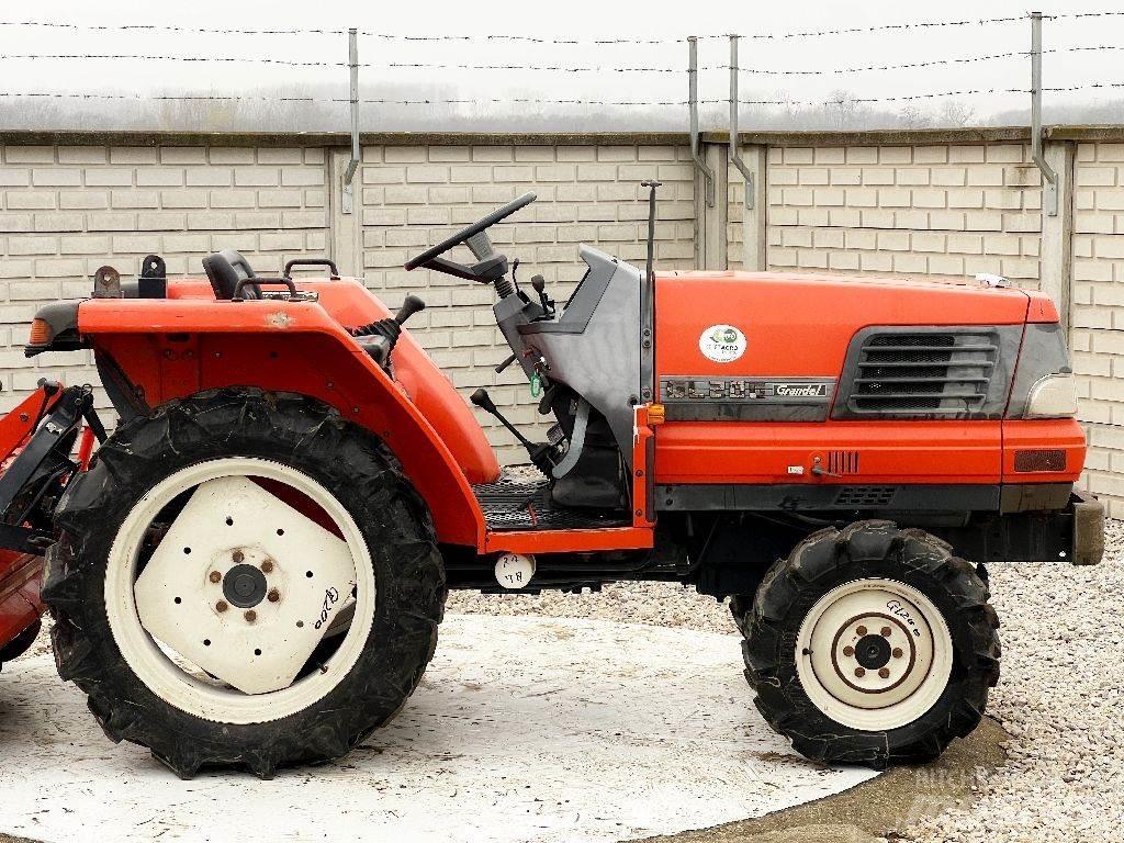 Kubota GL200 Traktory
