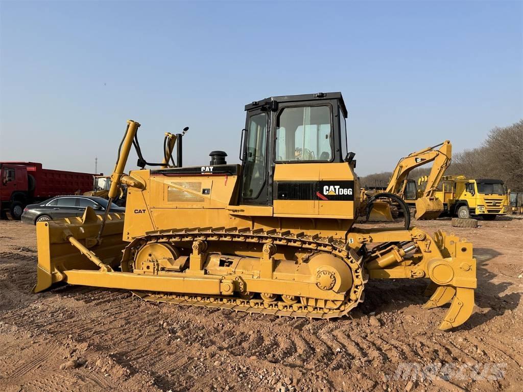 CAT D6G Pásové dozéry