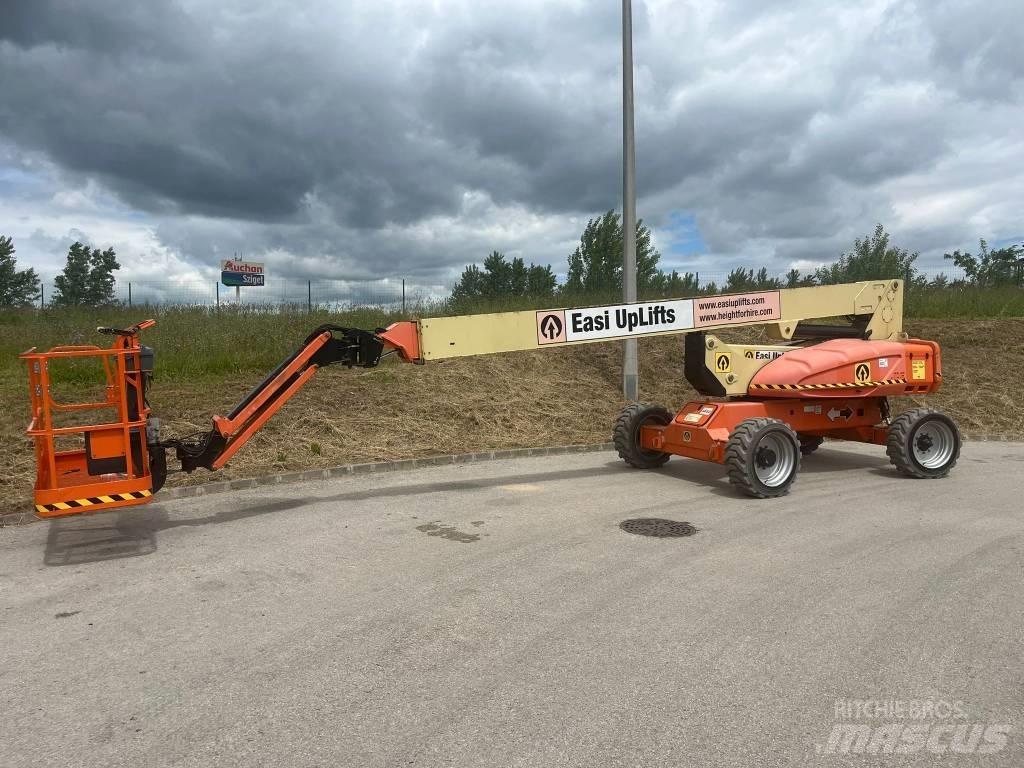 JLG M 600 JP Kĺbové plošiny