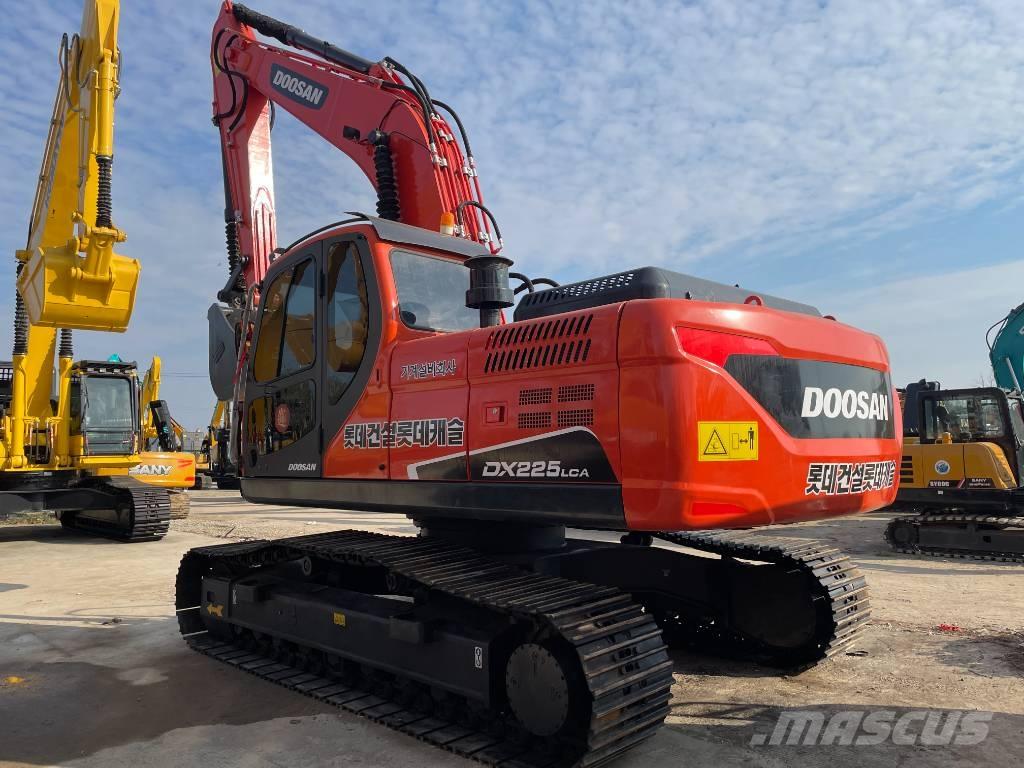 Doosan DX225LCA Pásové rýpadlá