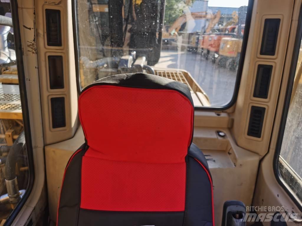 CAT 325 B L Pásové rýpadlá