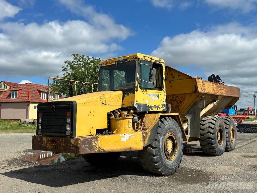 CAT D 300 E Kĺbové nákladné autá