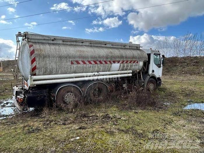 Renault 320 Cisternové nákladné vozidlá