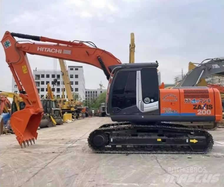 Hitachi ZX 200 Pásové rýpadlá