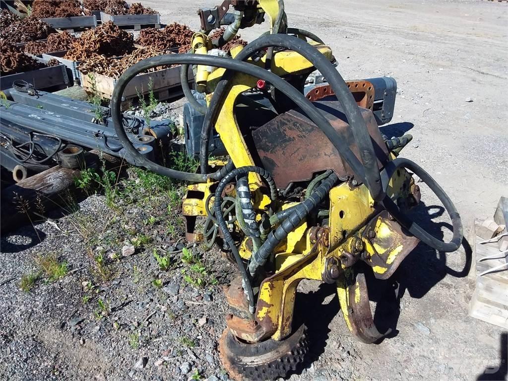 John Deere 745 Žatevné hlavy