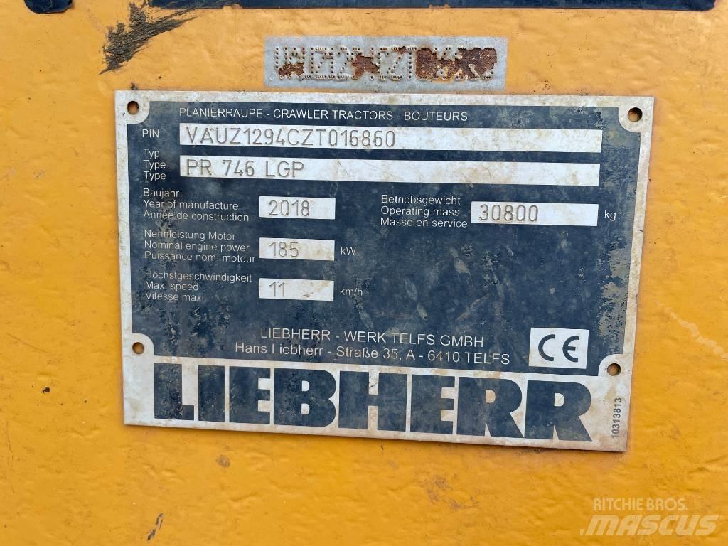 Liebherr PR 746 Pásové dozéry