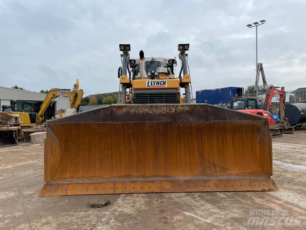 Liebherr PR 746 Pásové dozéry
