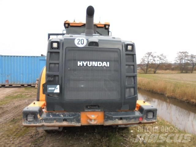 Hyundai HL 940 A Kolesové nakladače
