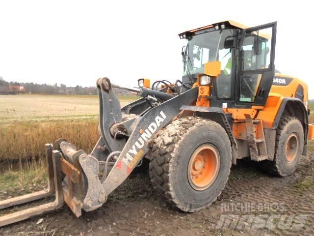 Hyundai HL 940 A Kolesové nakladače