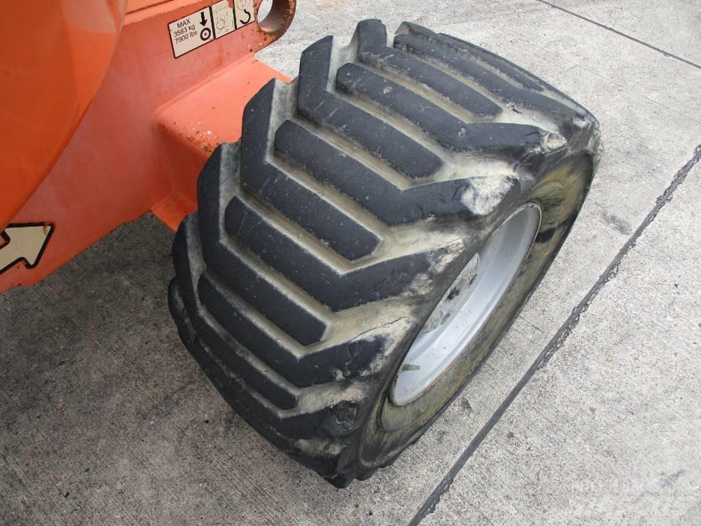 JLG 450 AJ (040) Kĺbové plošiny