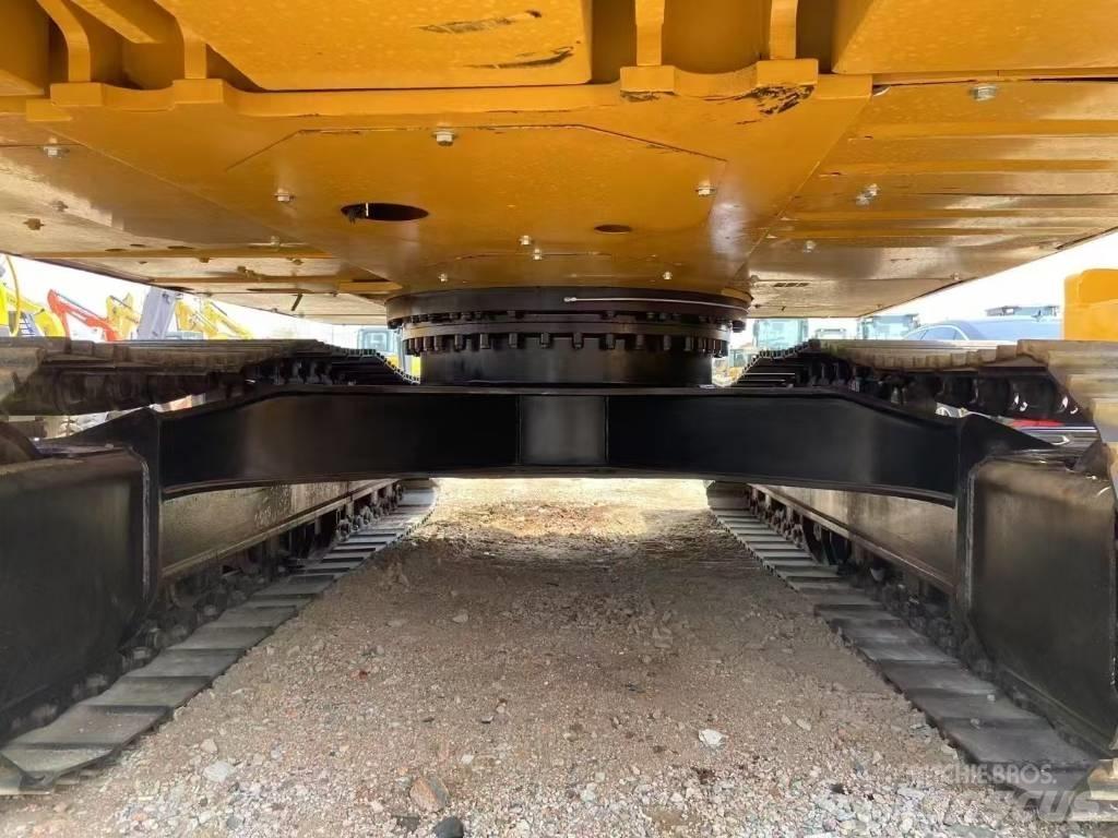 CAT 320D2 Pásové rýpadlá