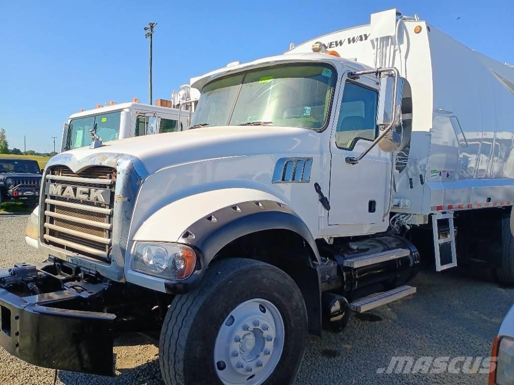 Mack GU 713 Smetiarske vozidlá