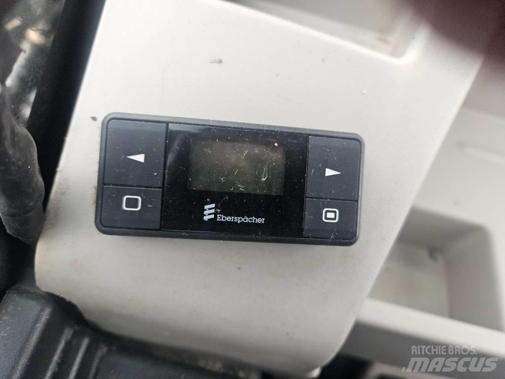 Kobelco SK180LC-10 Pásové rýpadlá