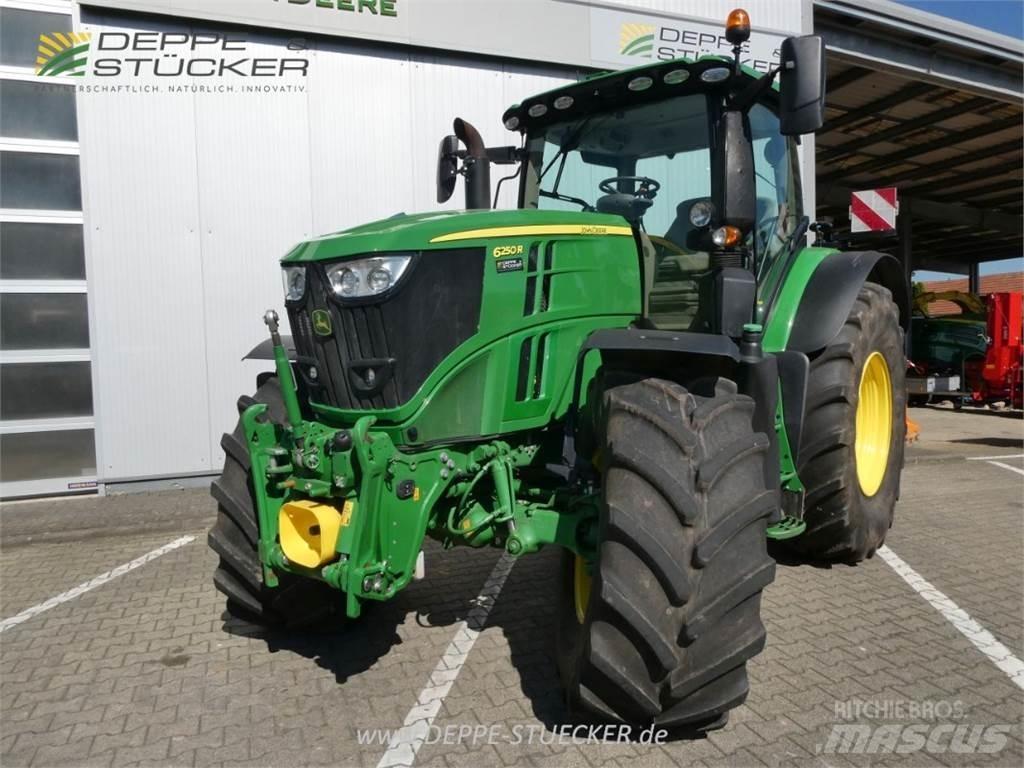 John Deere 6250R Traktory