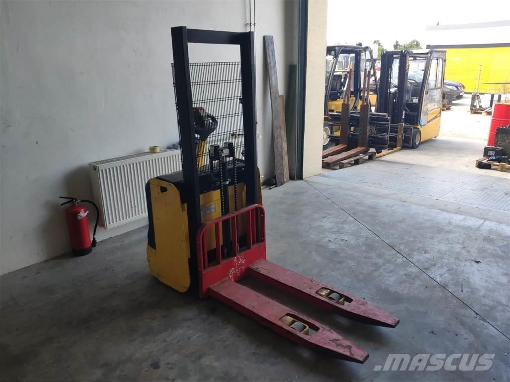 Hyster S1.0E Ručne vedené vysokozdvižné vozíky