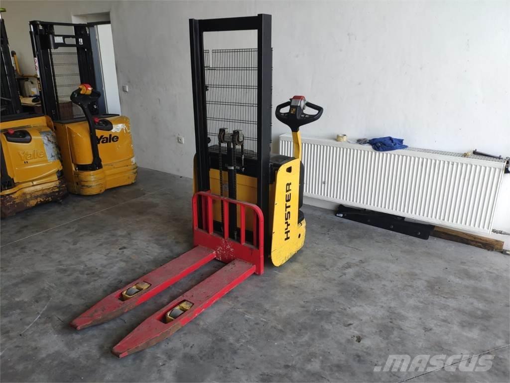 Hyster S1.0E Ručne vedené vysokozdvižné vozíky