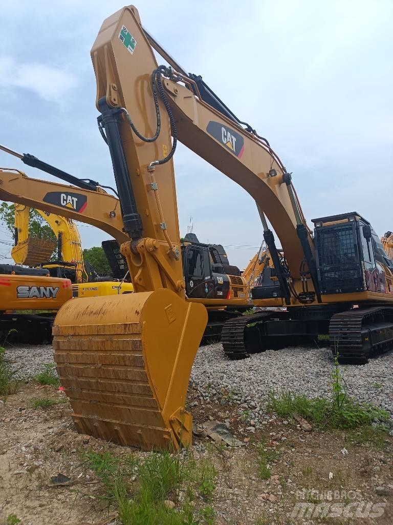 CAT 330 D Pásové rýpadlá