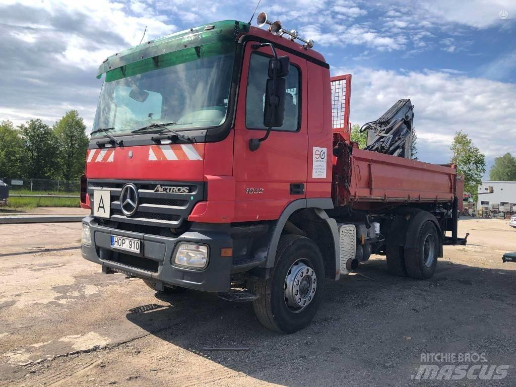 Mercedes-Benz 1832 Autožeriavy, hydraulické ruky