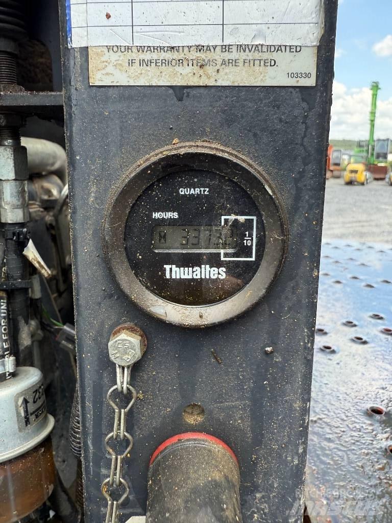 Twaites Mach 664 Stavebné sklápače