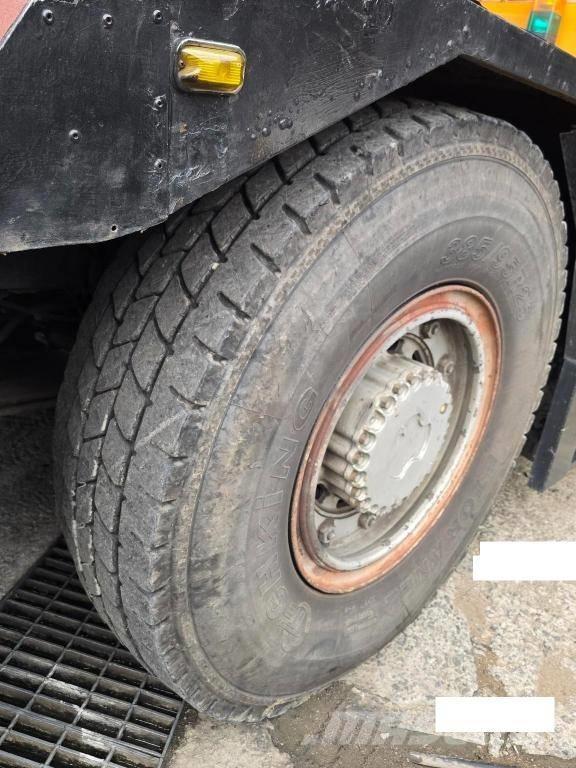 Kato KR 25 H V-3 Žeriavy pre ťažký terén