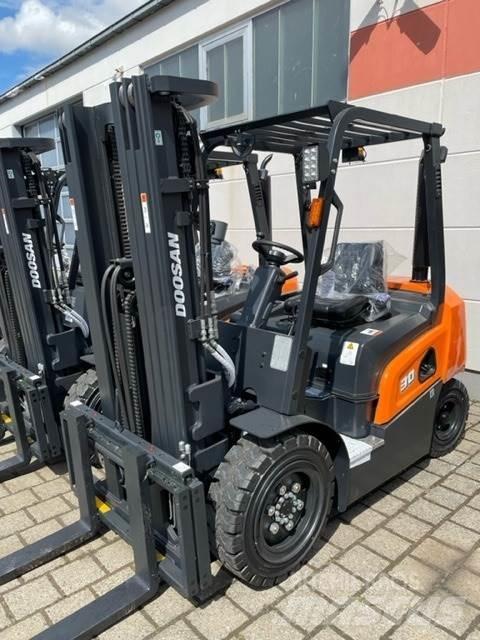 Doosan D30NXP Dieselové vozíky