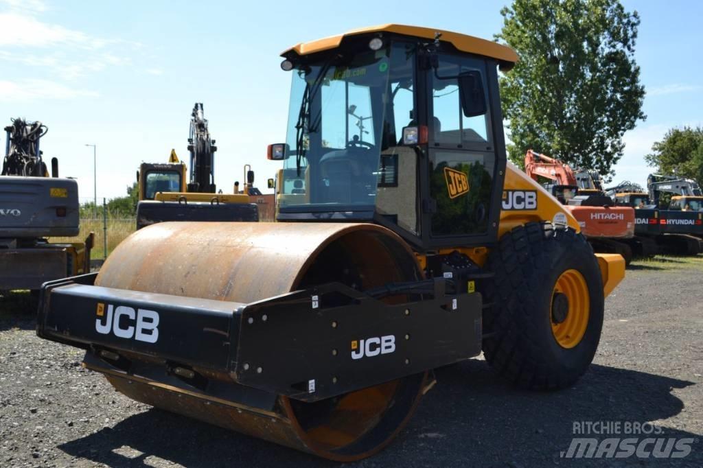 JCB Vibromax 116D Ťahačové valce