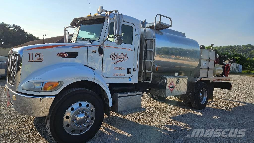 Peterbilt PB335 Cisternové nákladné vozidlá
