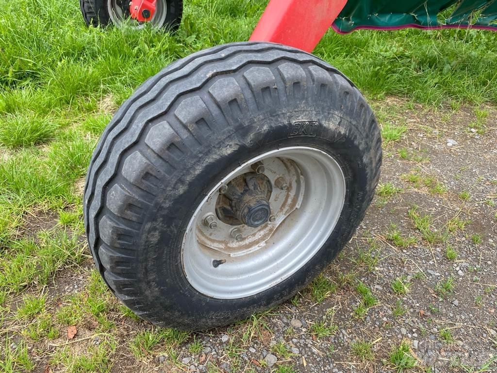 Kverneland 9476C Riadkovače