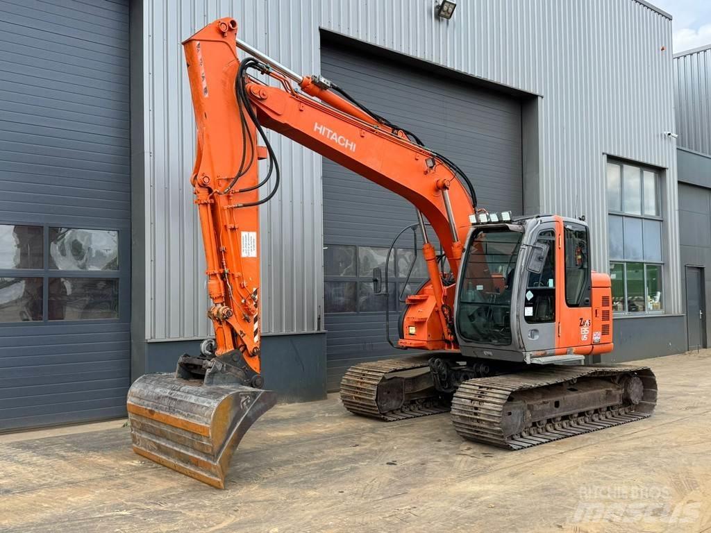 Hitachi ZX135US Špeciálne bagre