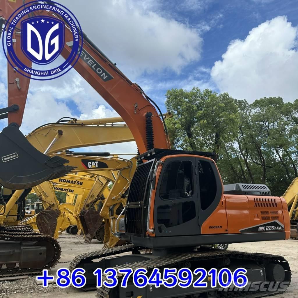 Doosan DX 225 LCA Pásové rýpadlá