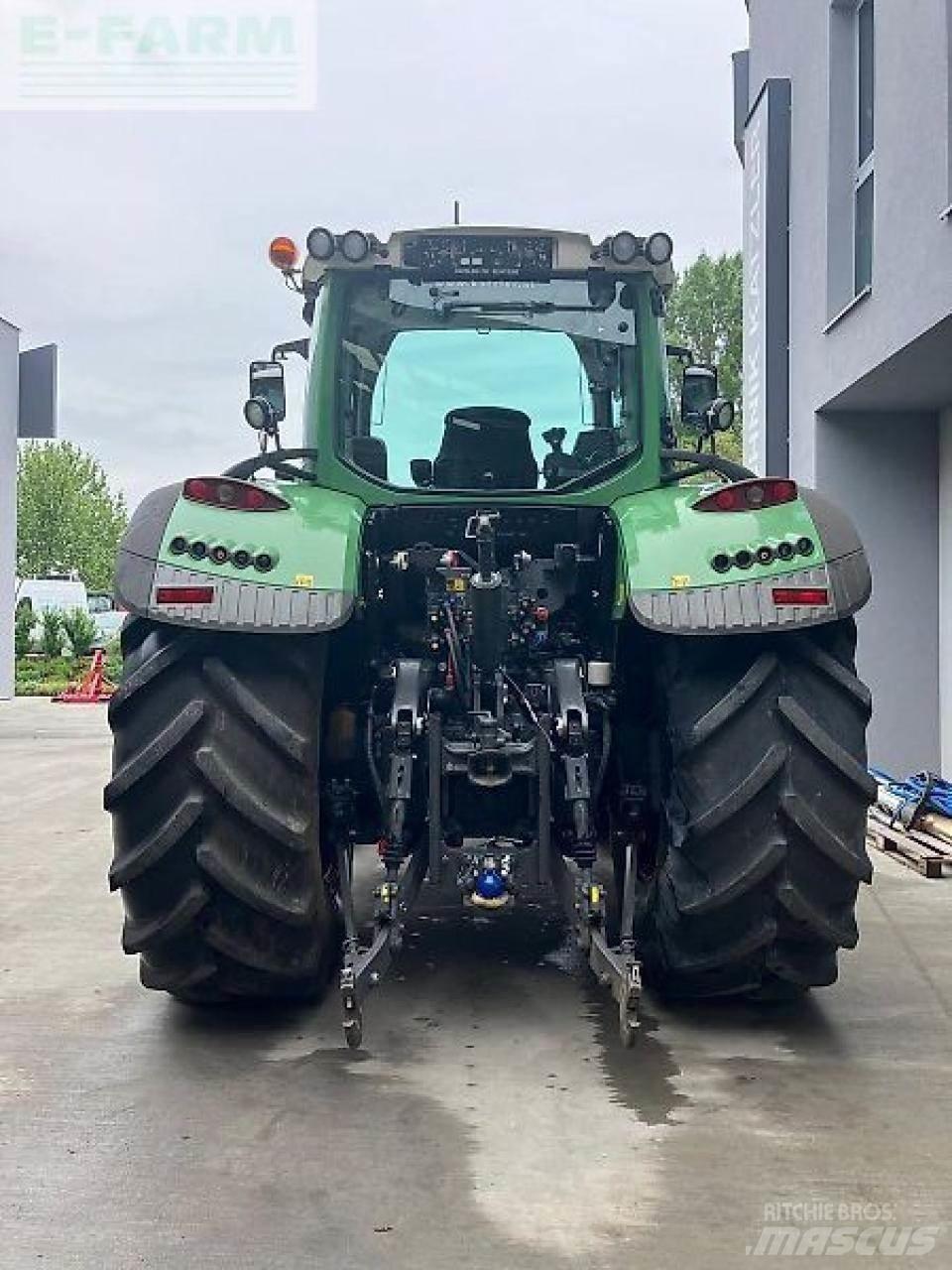 Fendt 724 vario Traktory