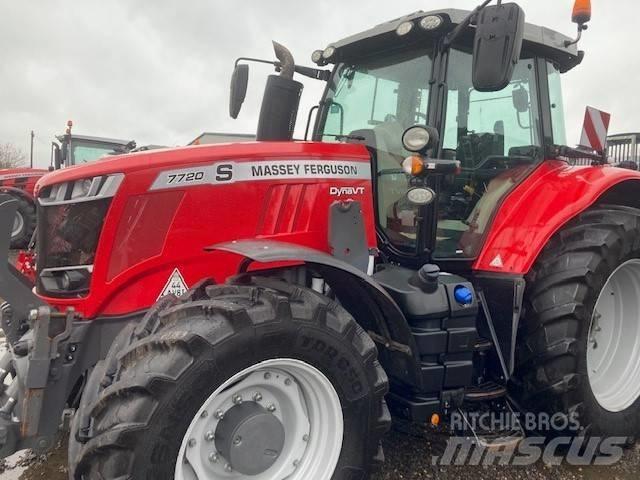 Massey Ferguson 7720 Traktory
