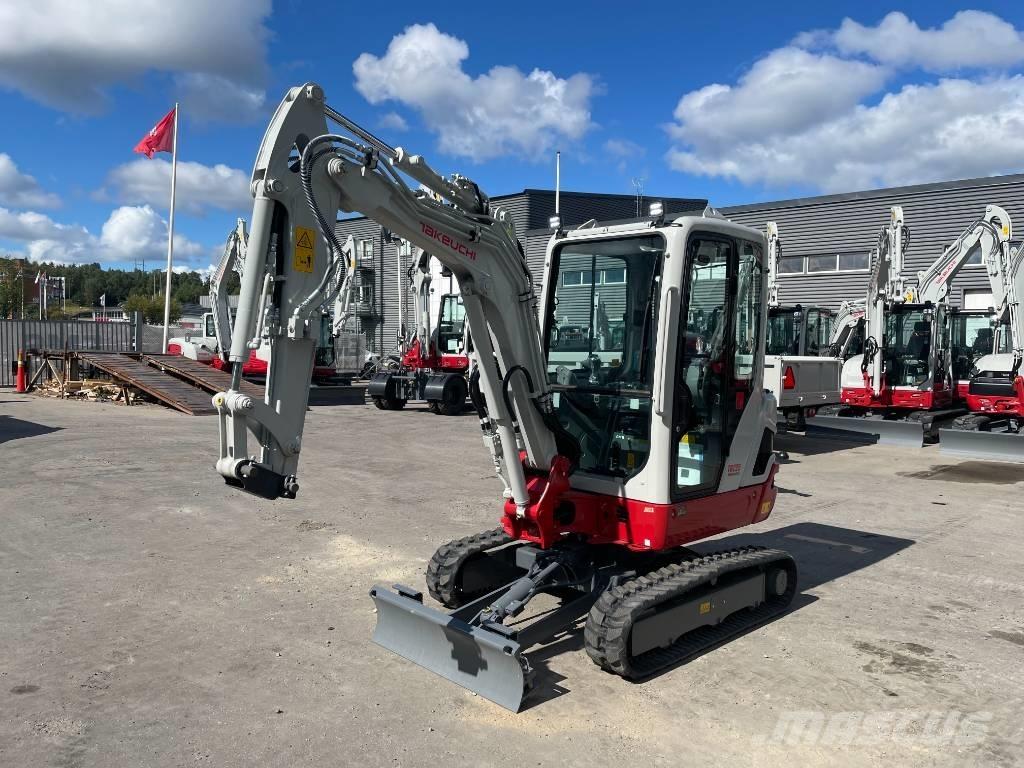 Takeuchi TB 225 Mini rýpadlá < 7t