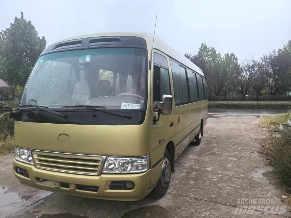 Toyota Coaster Medzimestské autobusy
