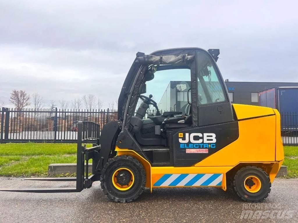 JCB TLT30-19E Teleskopické kolesové nakladače