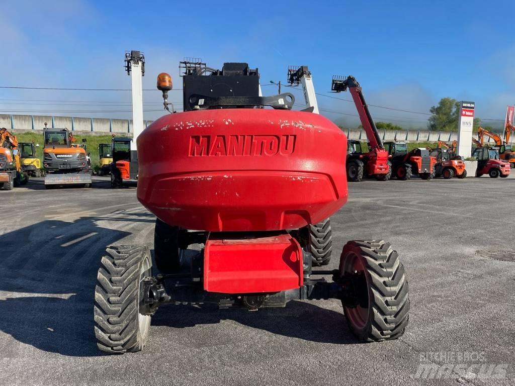 Manitou 160 ATJ Kĺbové plošiny