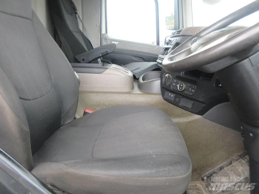 DAF CF450 Valník s navijakom